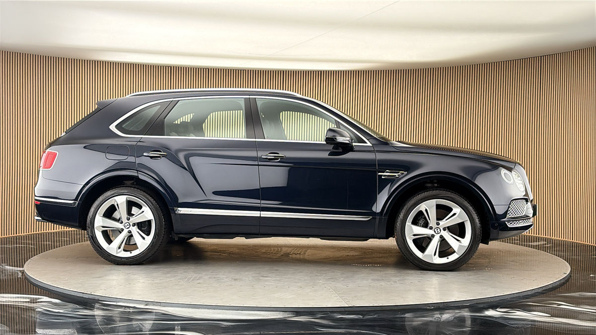 More views of Bentley Bentayga