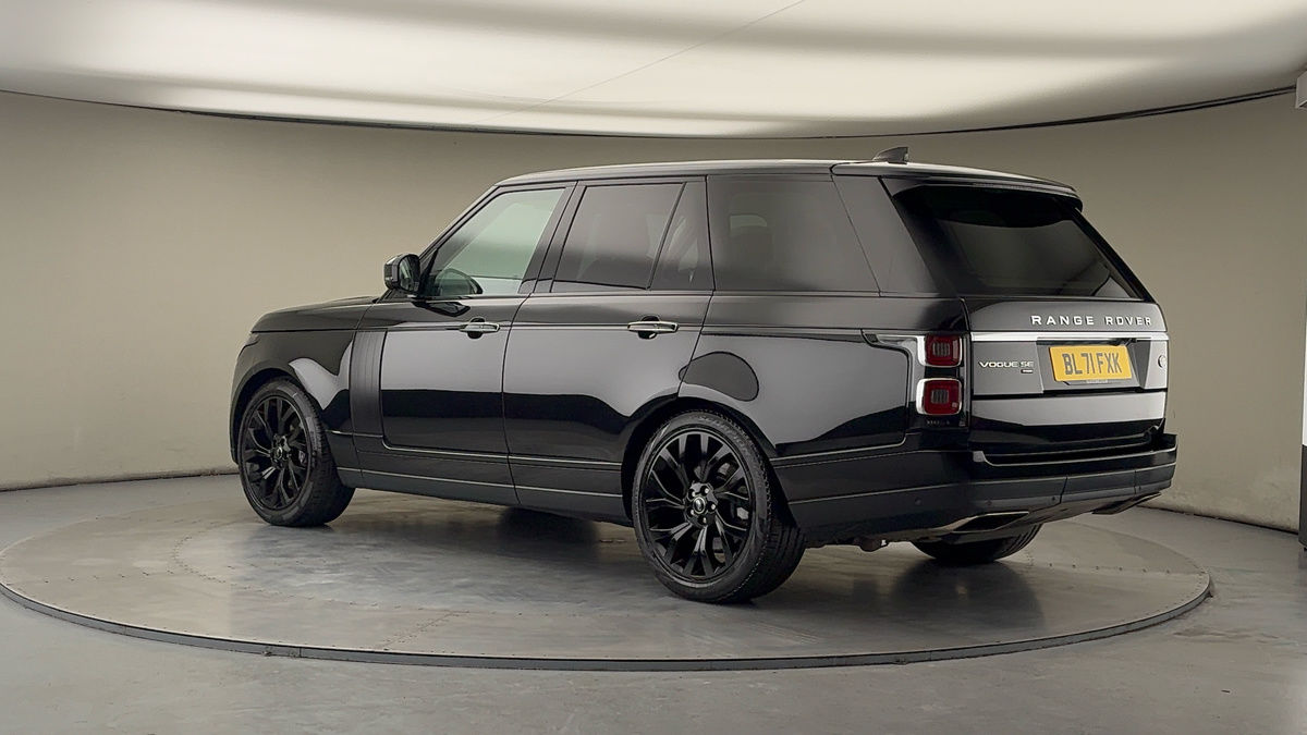 More views of Land Rover Range Rover