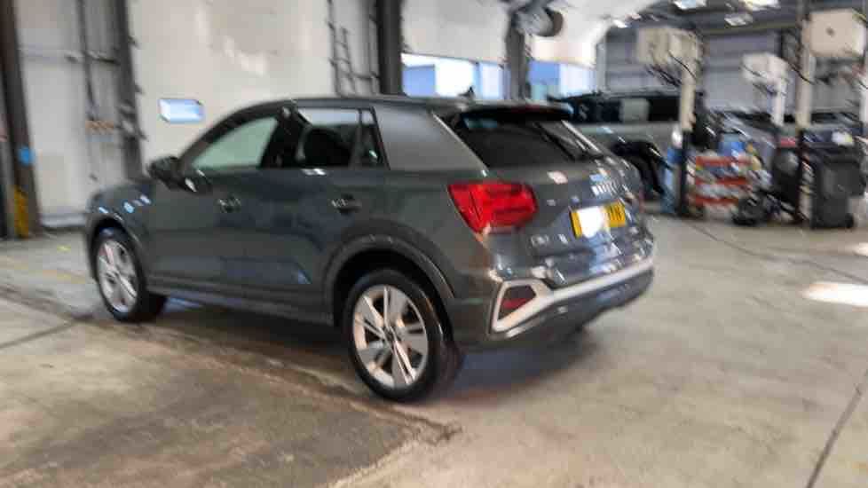 More views of Audi Q2