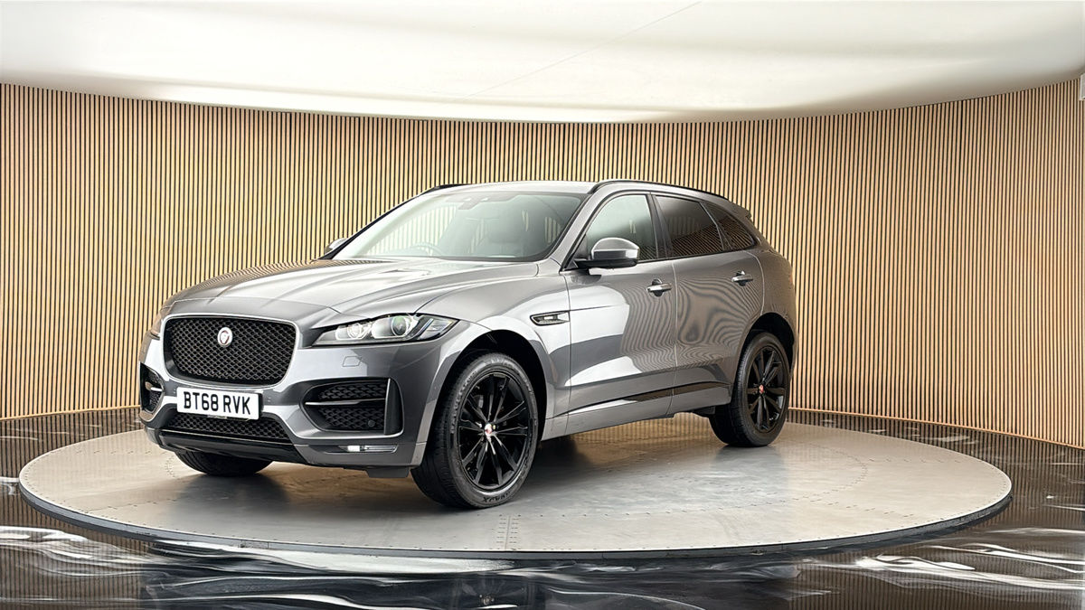 More views of Jaguar F-PACE