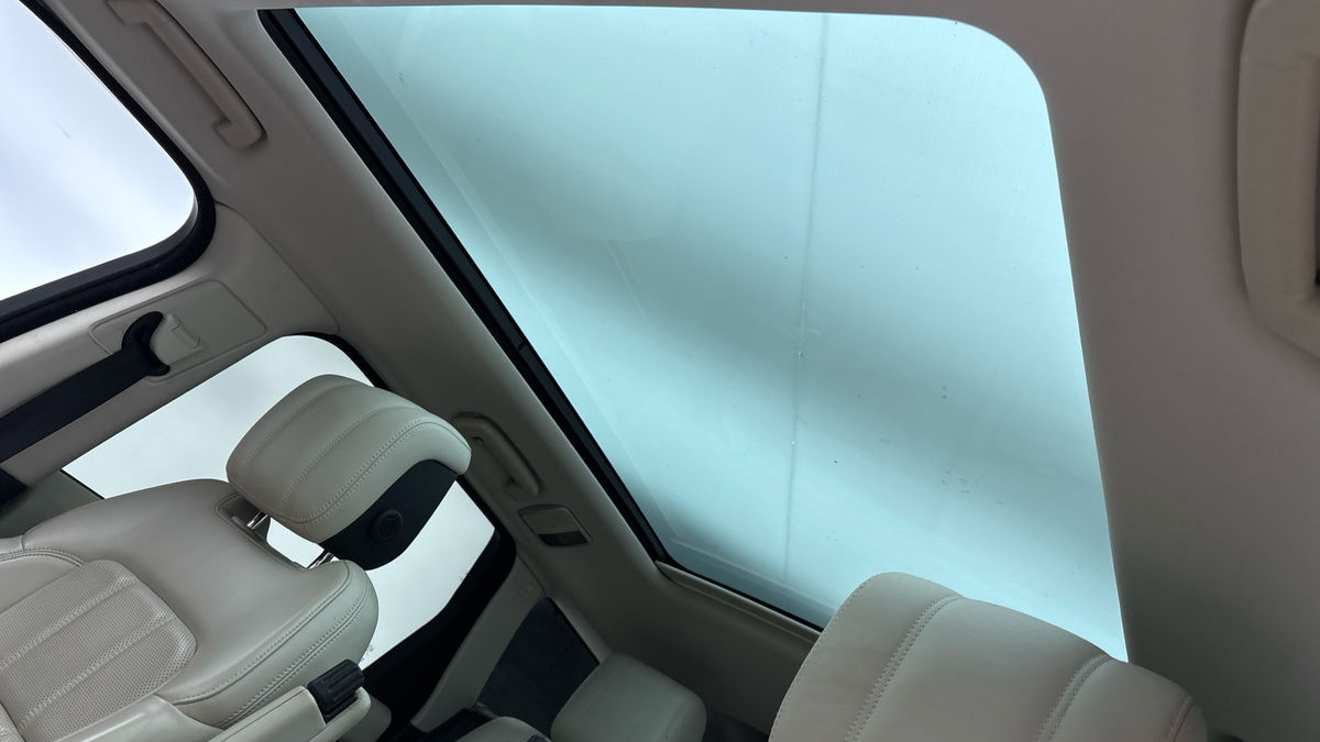 Land Rover Range Rover Sport Image 6