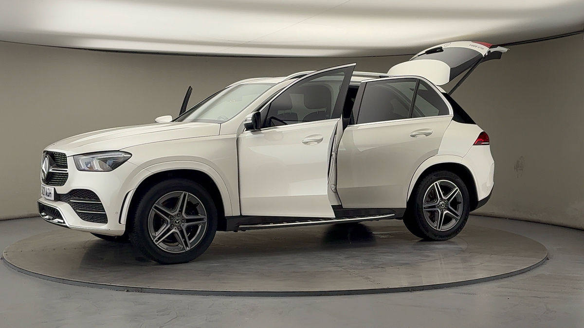 More views of Mercedes-Benz GLE