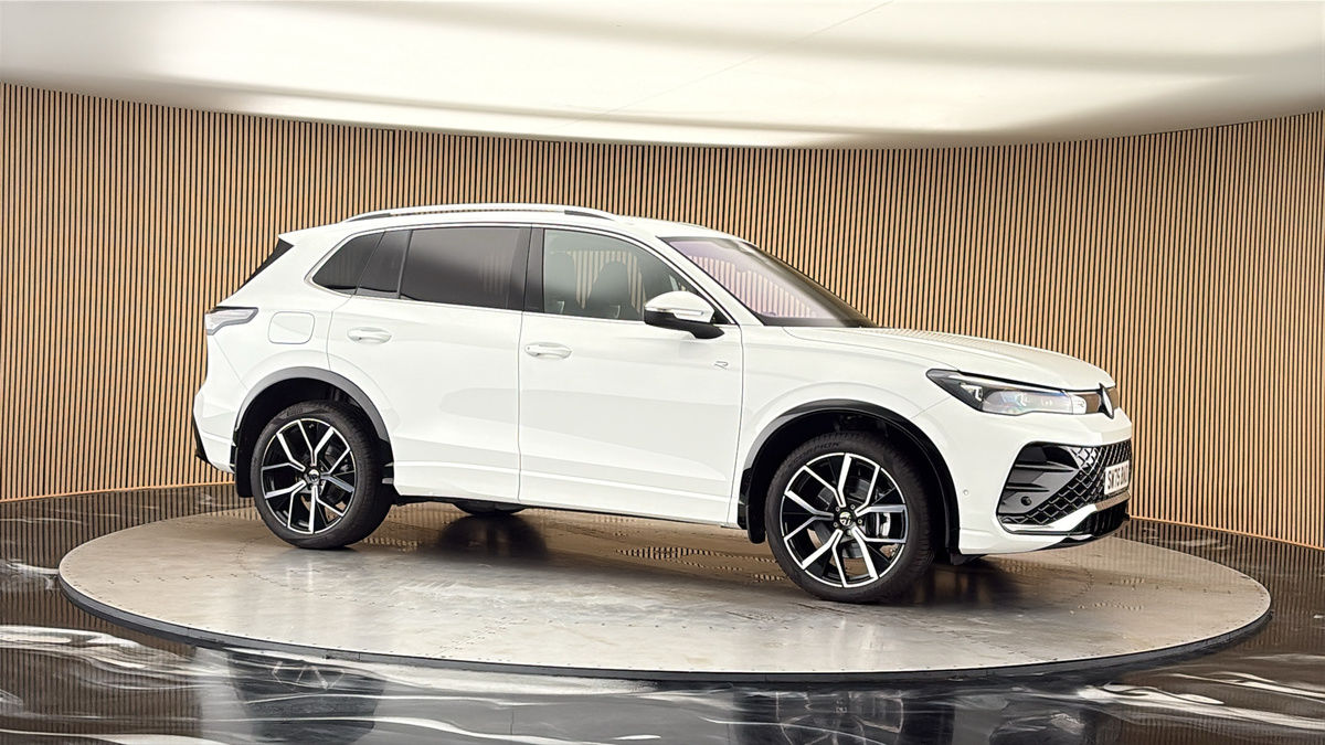 More views of Volkswagen Tiguan