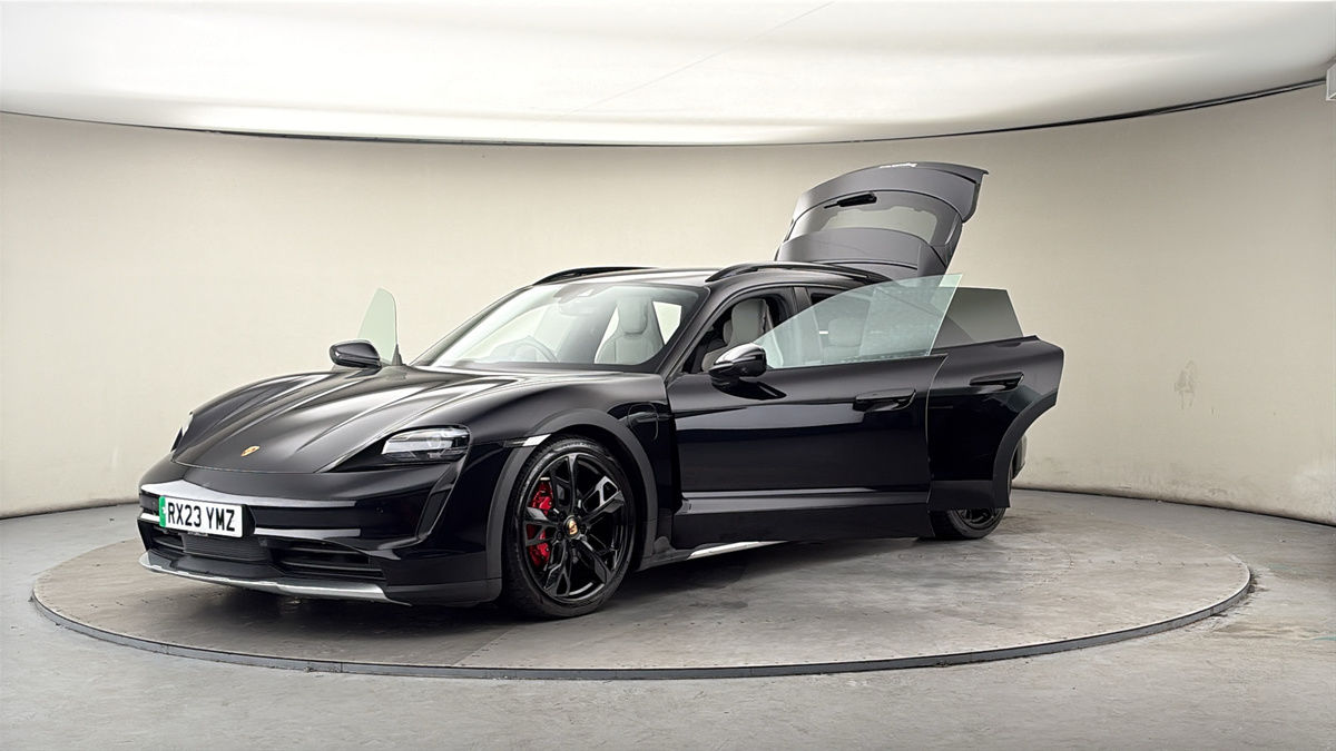 Porsche Taycan Image 22