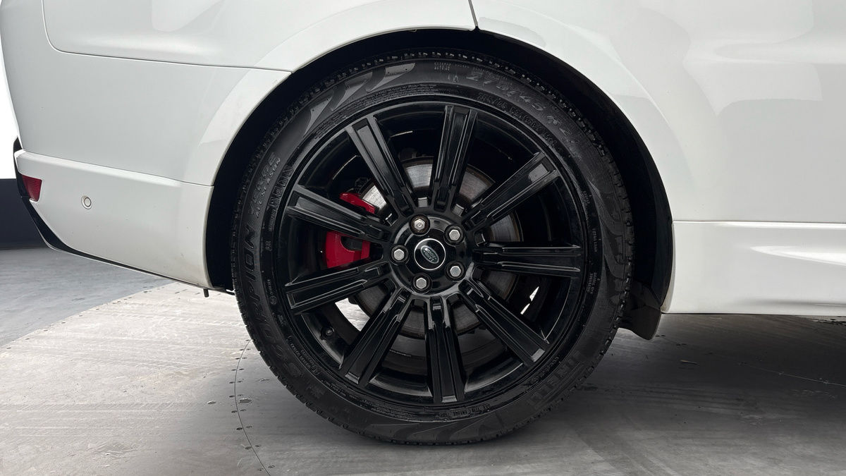 Land Rover Range Rover Sport Image 10