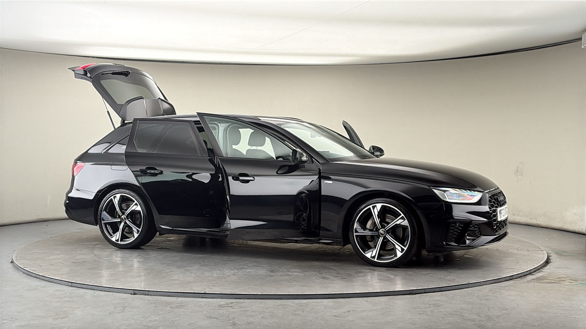 More views of Audi A4 Avant