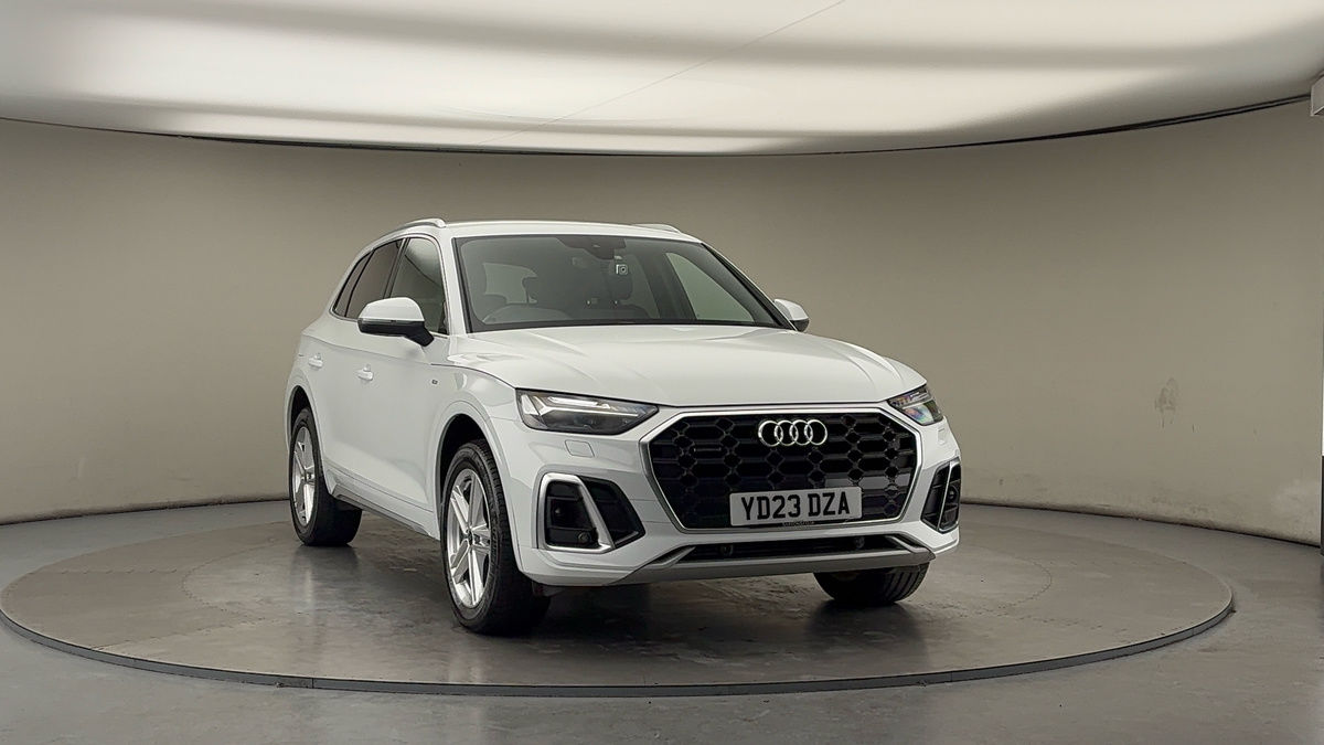 More views of Audi Q5