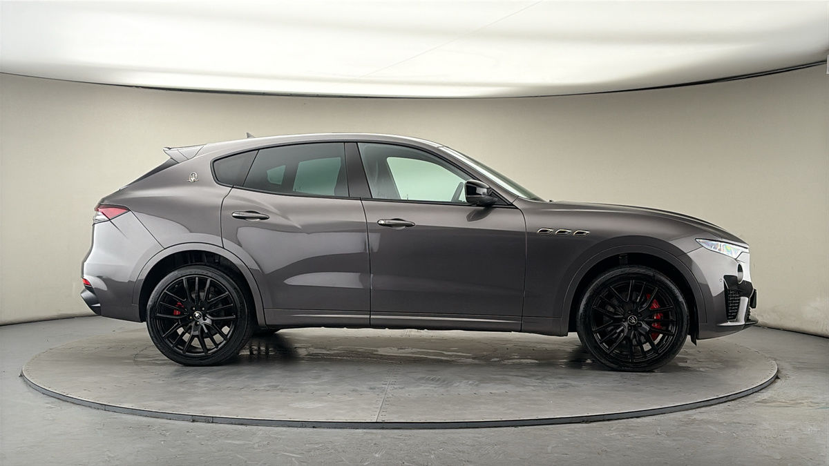 More views of Maserati Levante