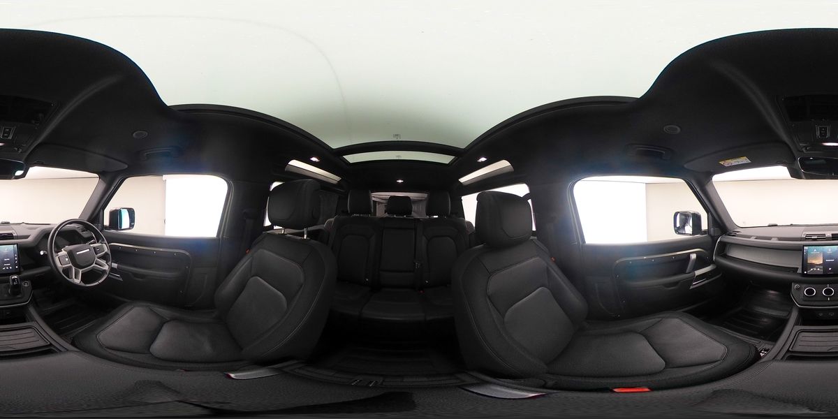 More views of Land Rover Defender 90