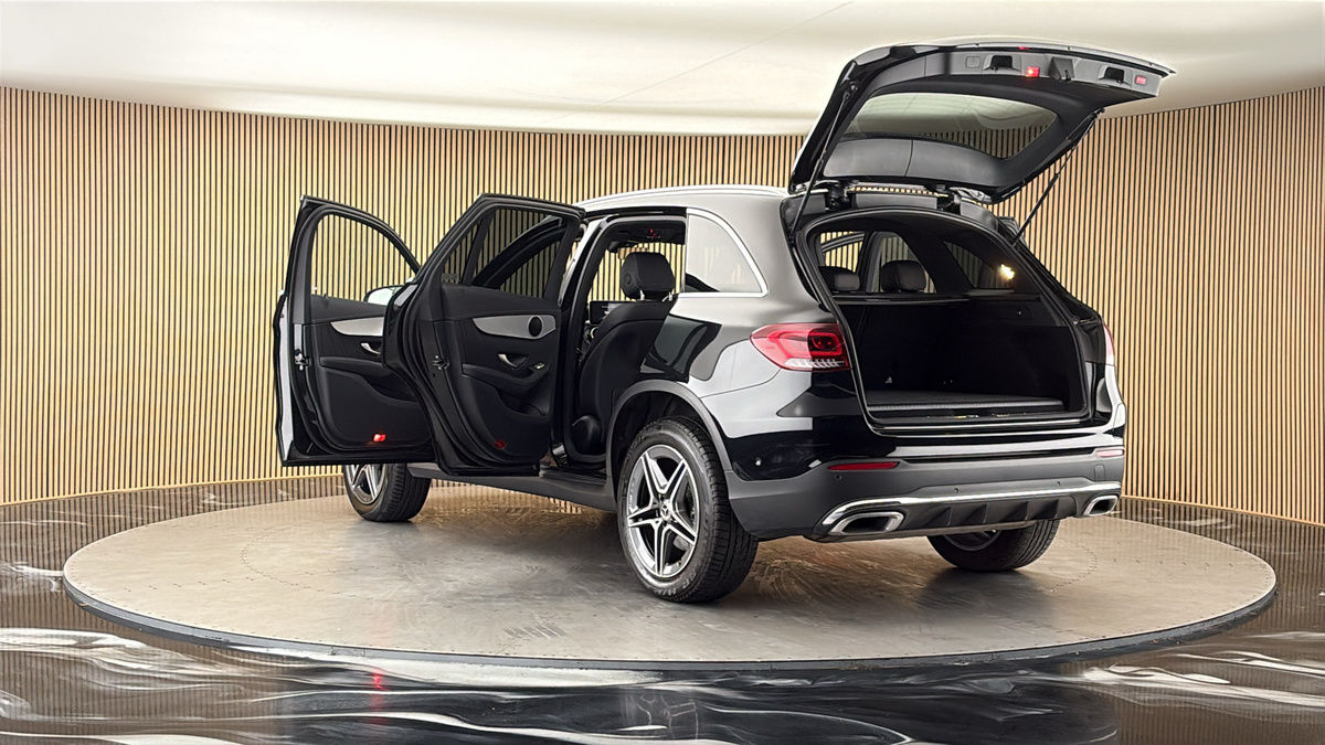 Mercedes-Benz GLC Image 23