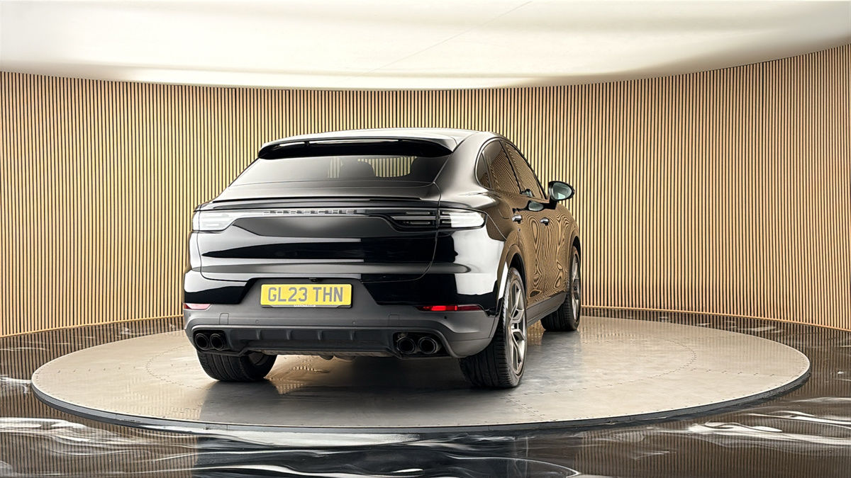 More views of Porsche Cayenne