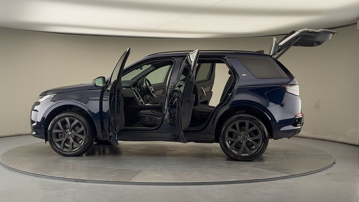 More views of Land Rover Discovery Sport