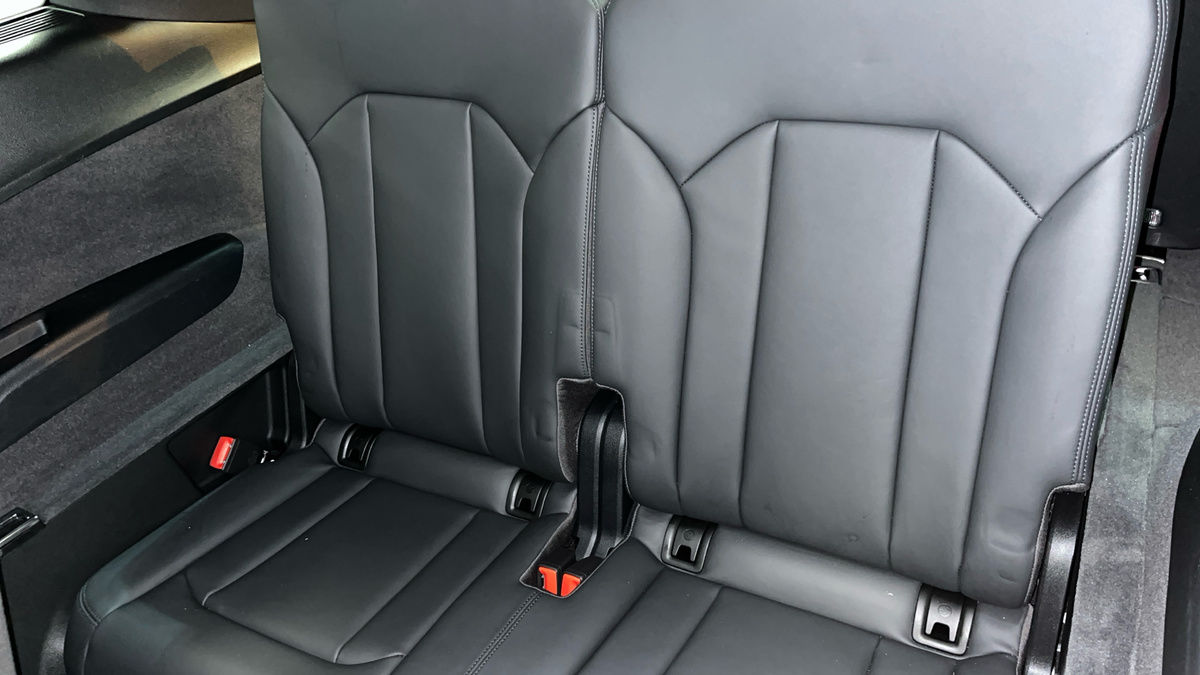 Audi Q7 Image 21