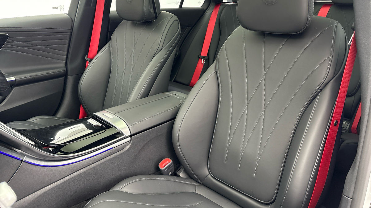 Mercedes-Benz C Class Image 7