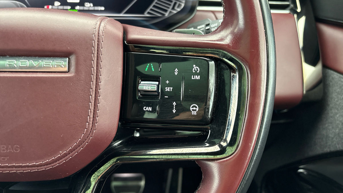 Land Rover Range Rover Sport Image 14
