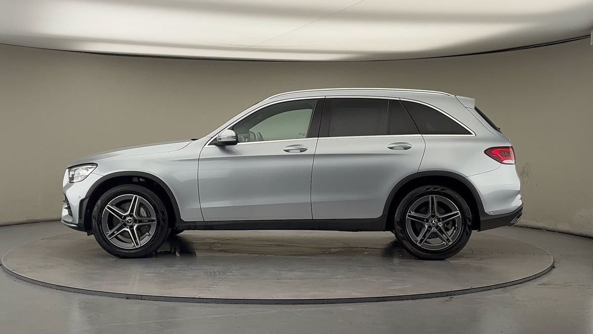 Mercedes-Benz GLC Image 15