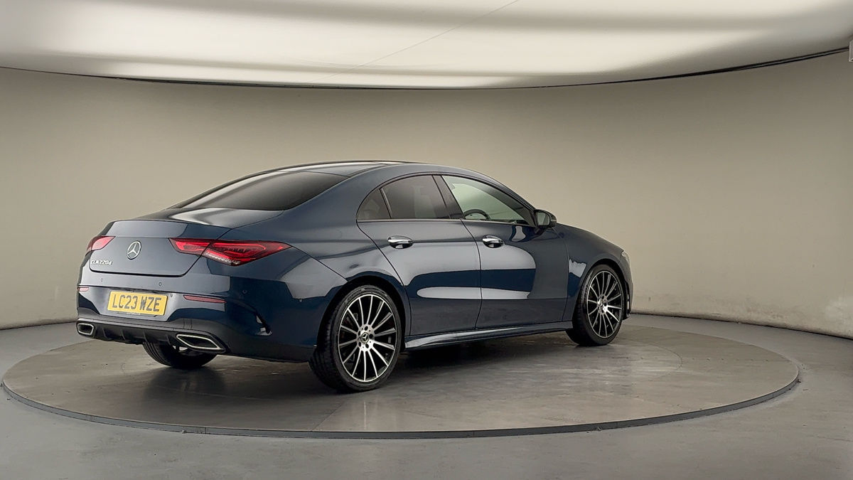 Mercedes-Benz CLA Image 21