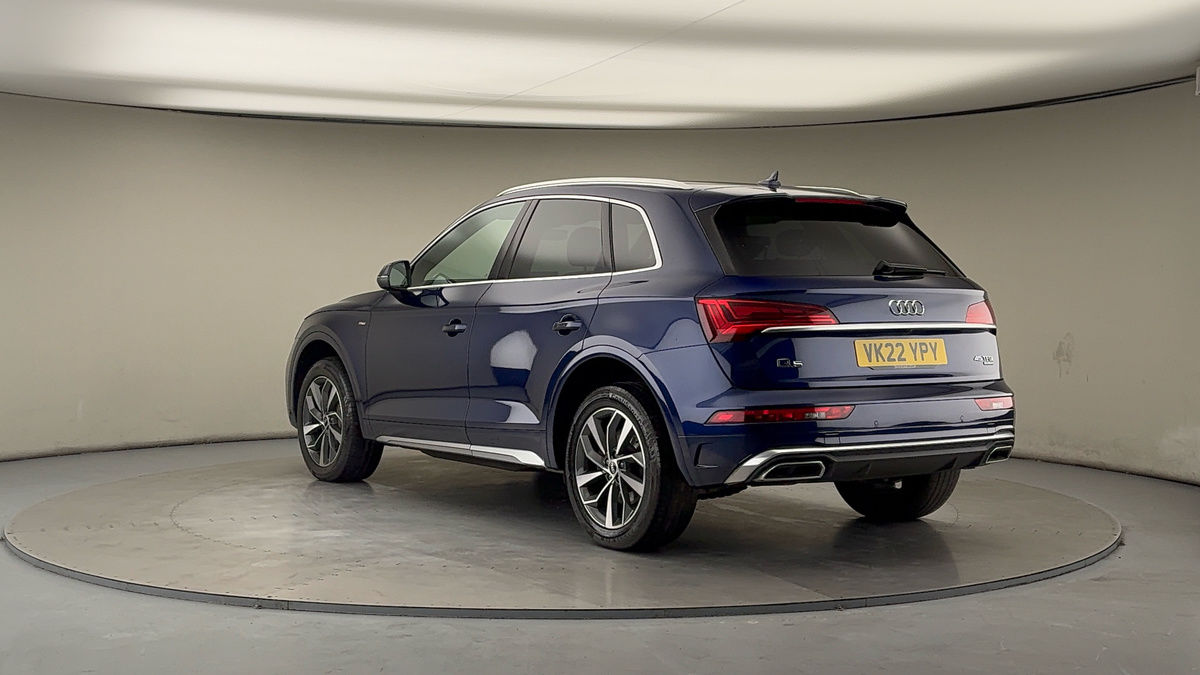 Audi Q5 Image 2