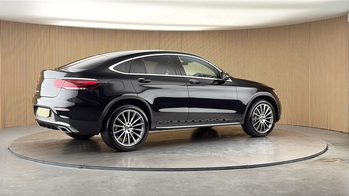 More views of Mercedes-Benz GLC