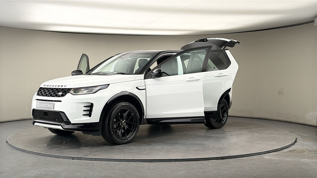 Land Rover Discovery Sport Image 22