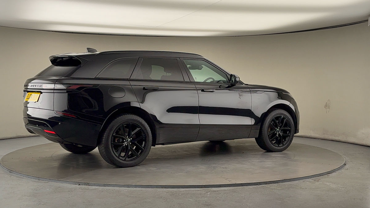 More views of Land Rover Range Rover Velar