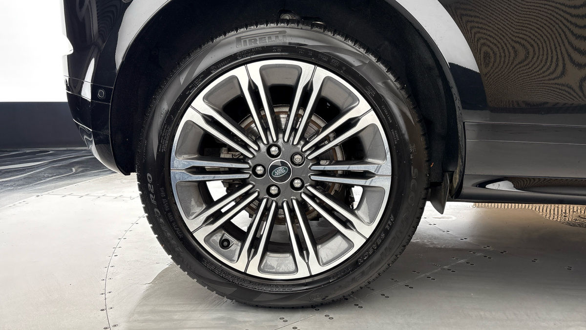 Land Rover Range Rover Evoque Image 10