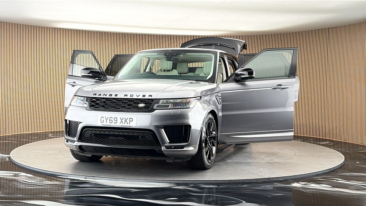 More views of Land Rover Range Rover Sport