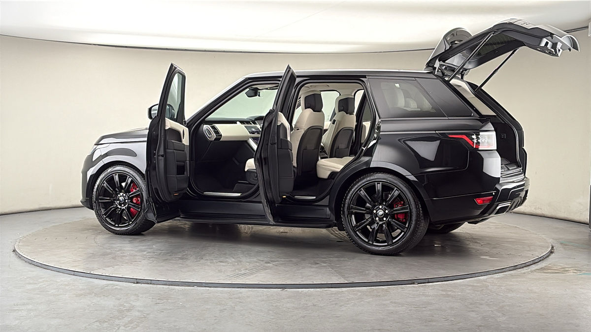 More views of Land Rover Range Rover Sport