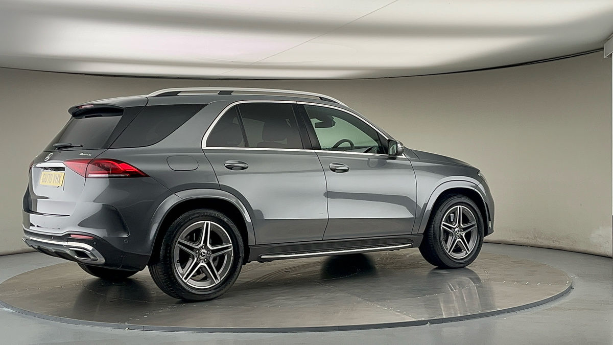 More views of Mercedes-Benz GLE