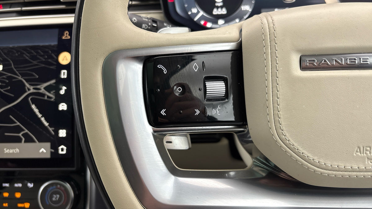 Land Rover Range Rover Image 13