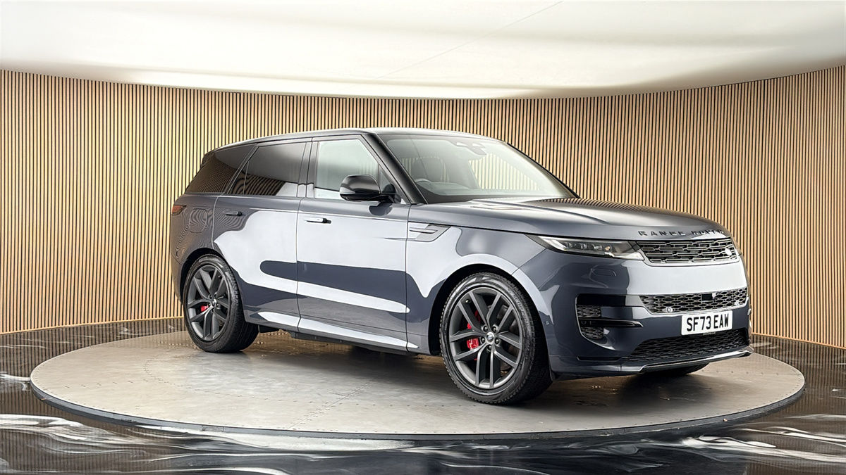 More views of Land Rover Range Rover Sport