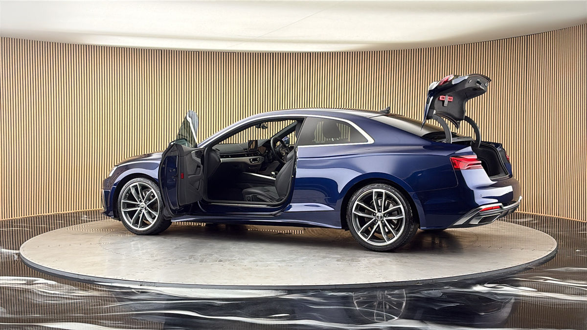 More views of Audi A5