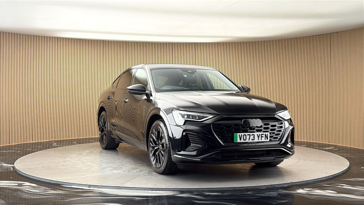 More views of Audi Q8 e-tron