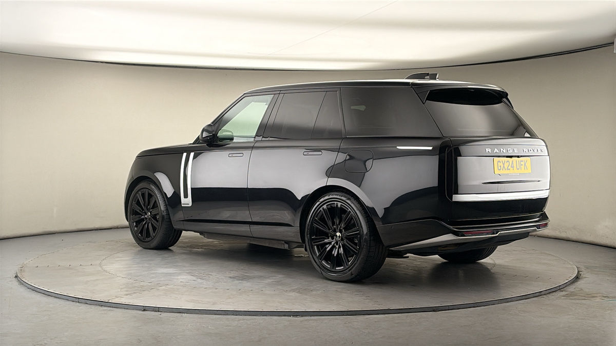 More views of Land Rover Range Rover