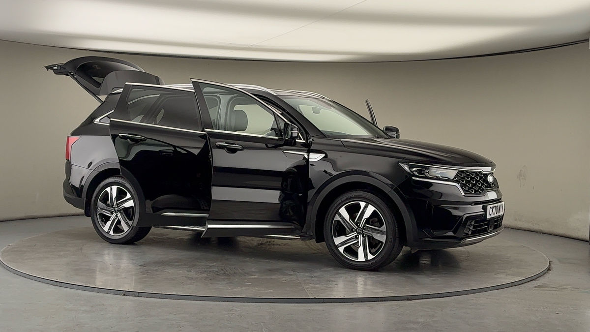 More views of Kia Sorento