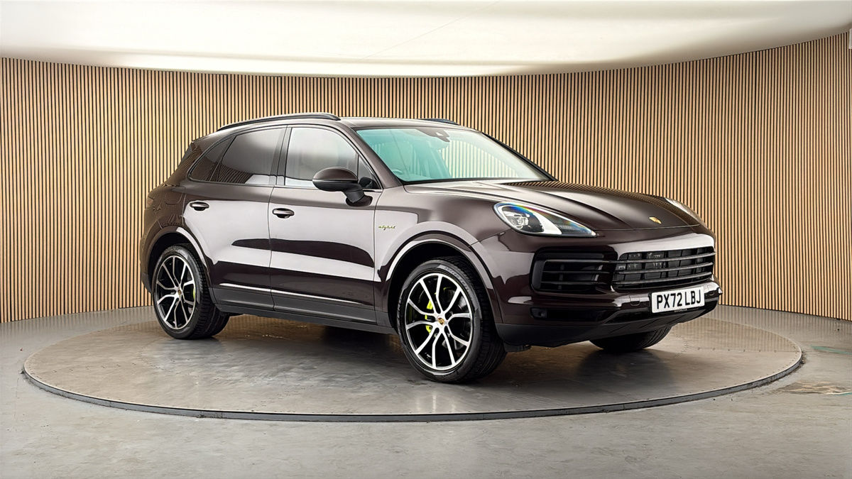 More views of Porsche Cayenne