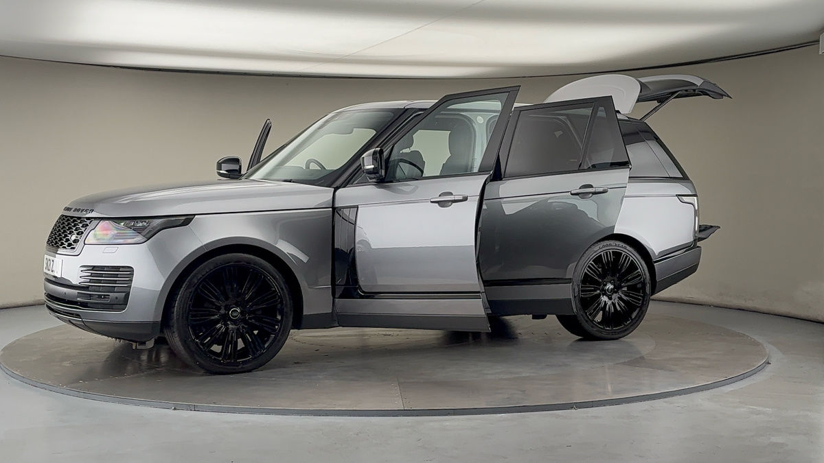 More views of Land Rover Range Rover