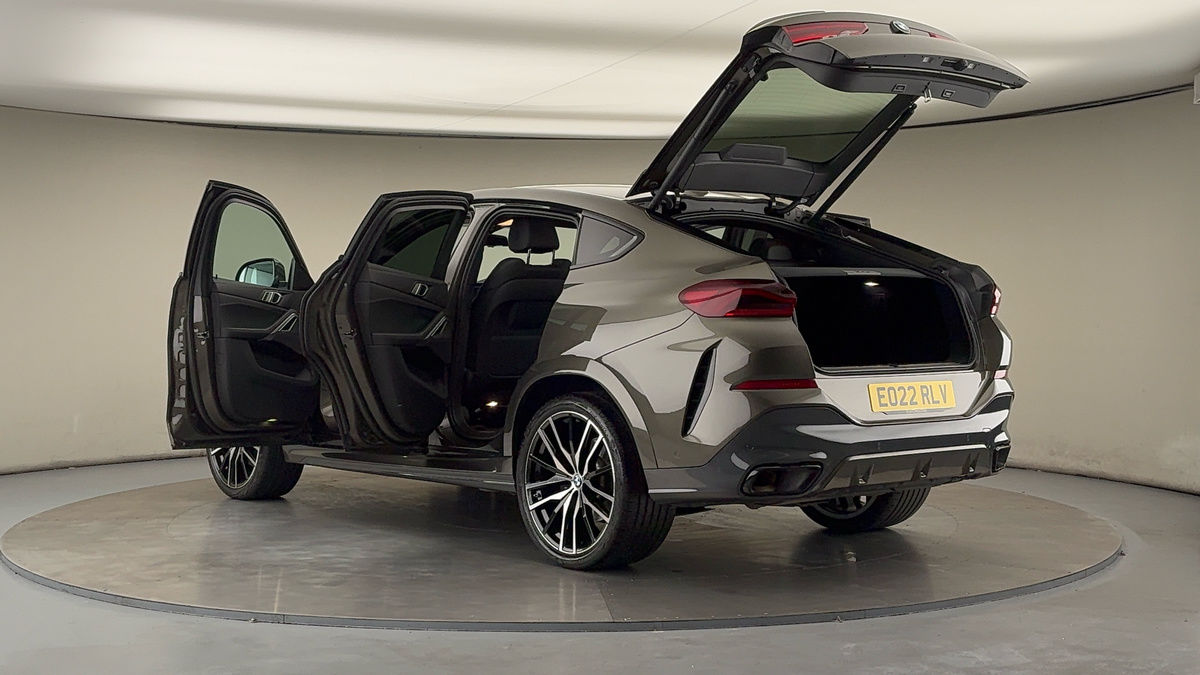 More views of BMW X6