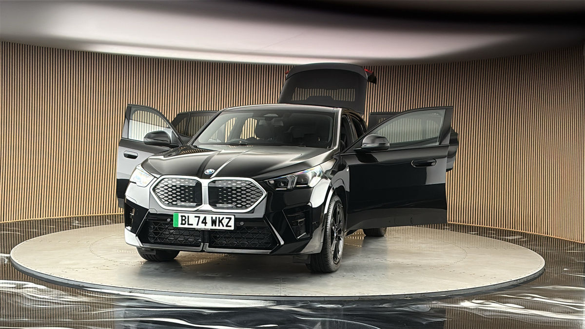 More views of BMW iX2