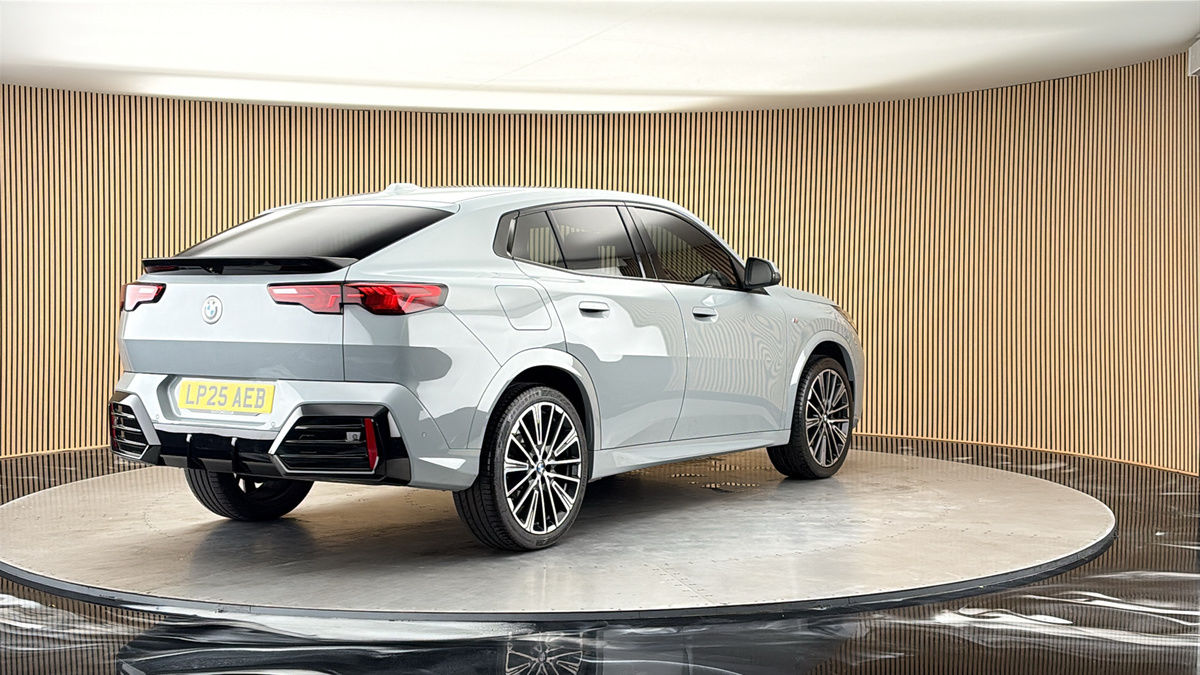 More views of BMW X2
