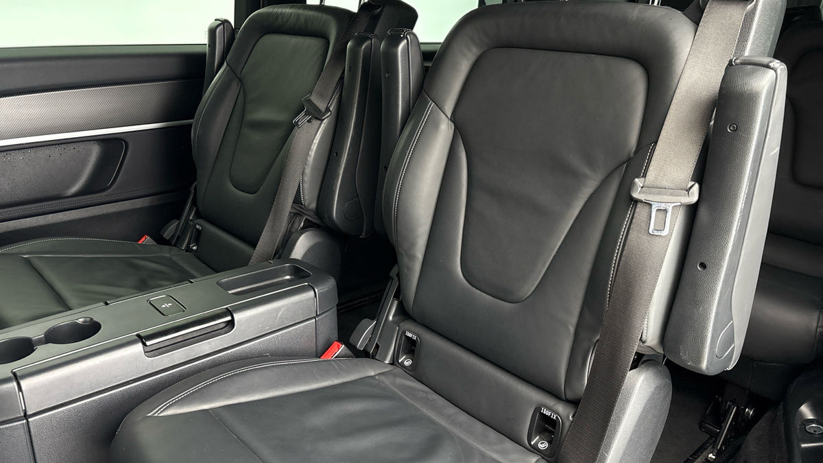 Mercedes-Benz V Class Image 8