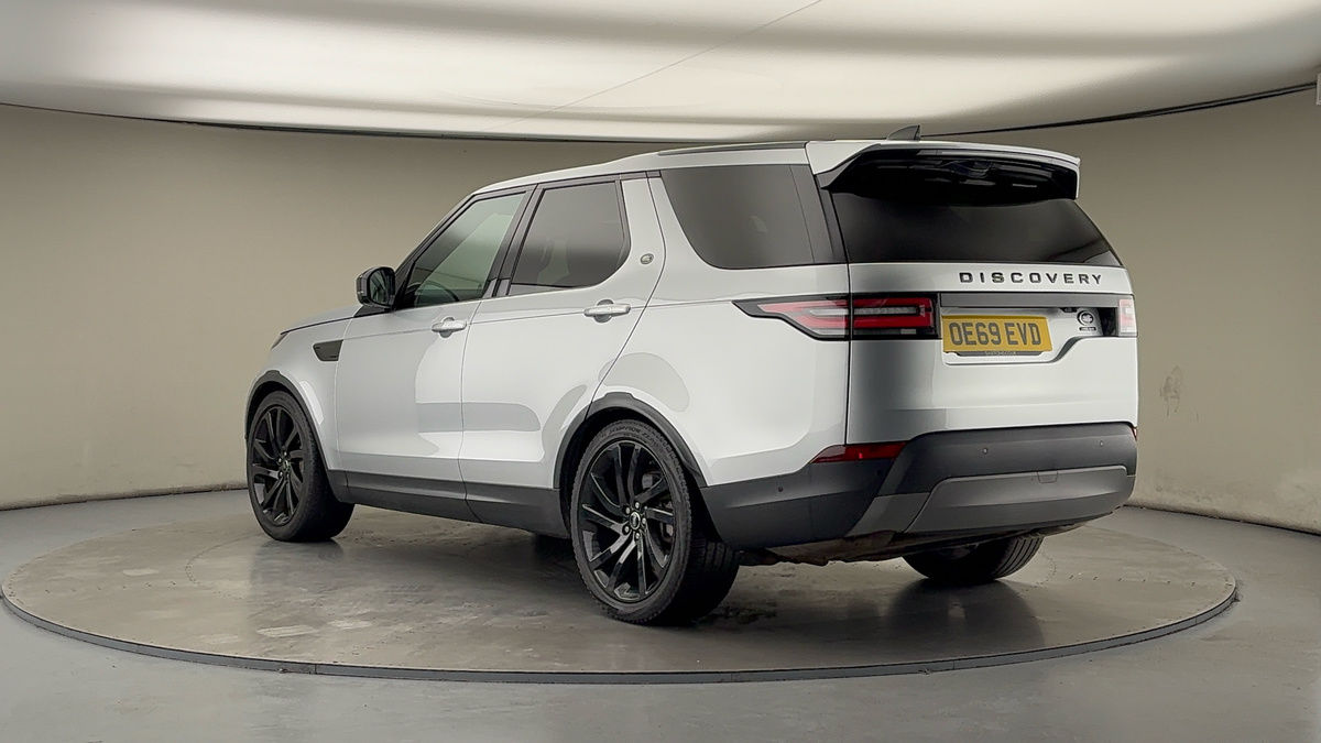 Land Rover Discovery Image 2
