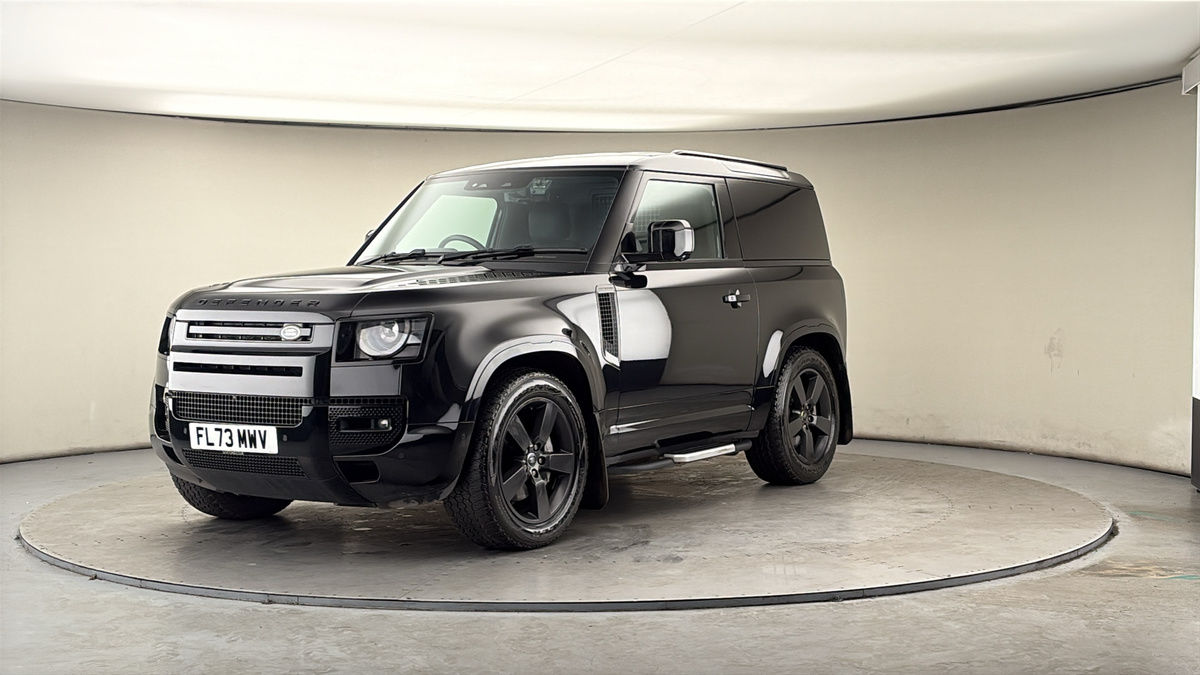 More views of Land Rover Defender 90