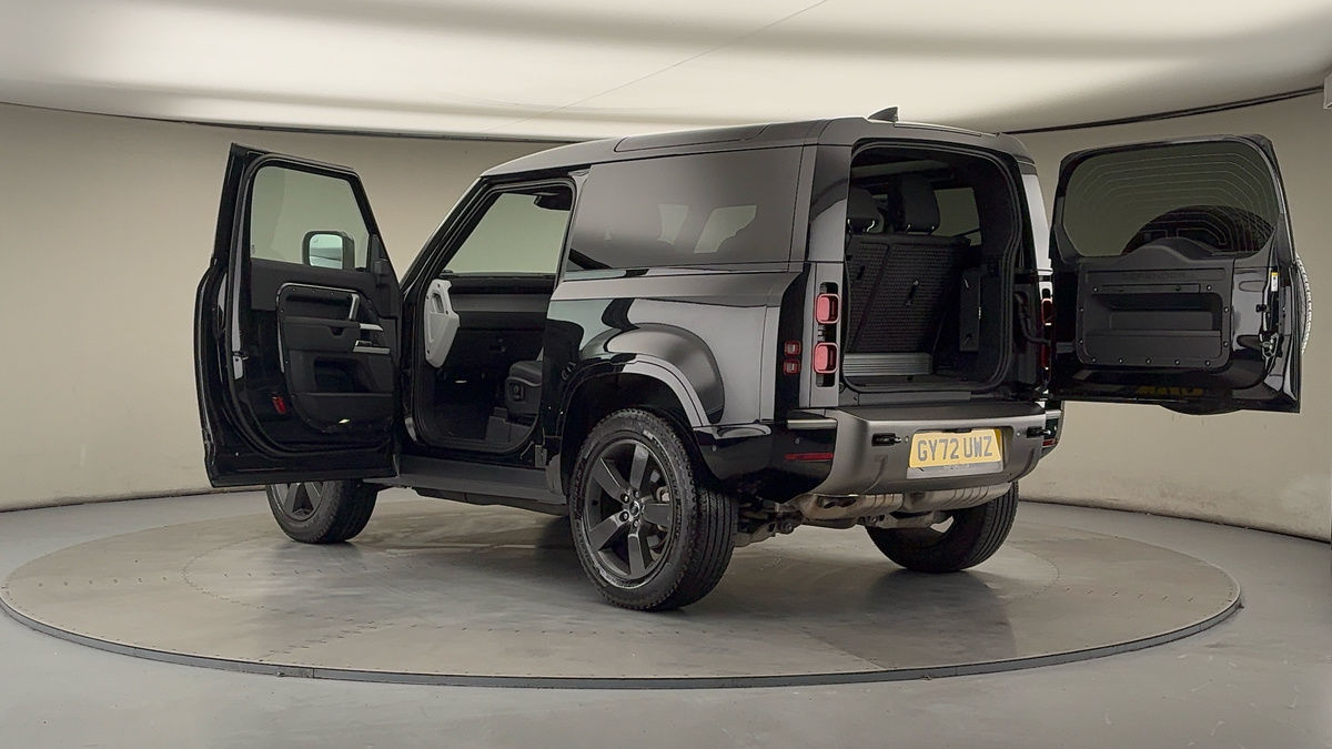 More views of Land Rover Defender 90