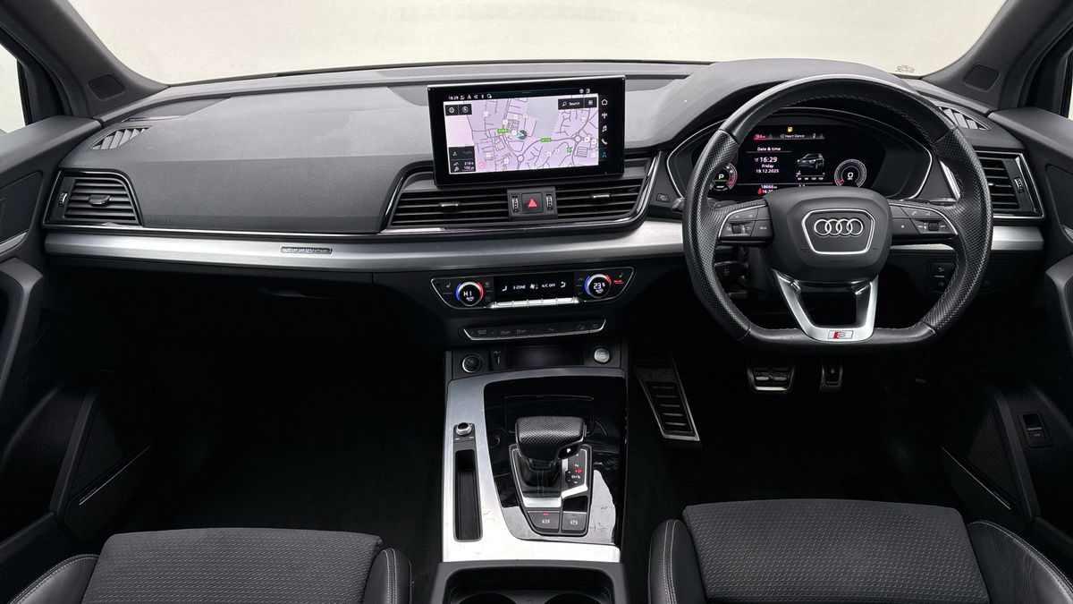 Audi Q5 Image 12