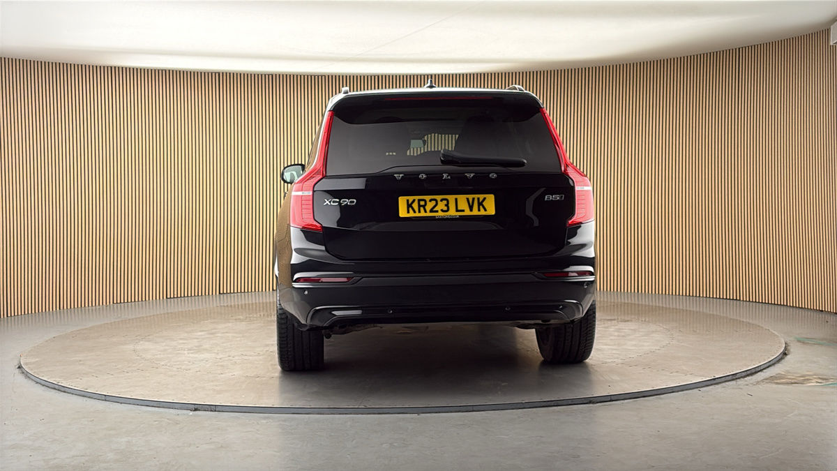 More views of Volvo XC90