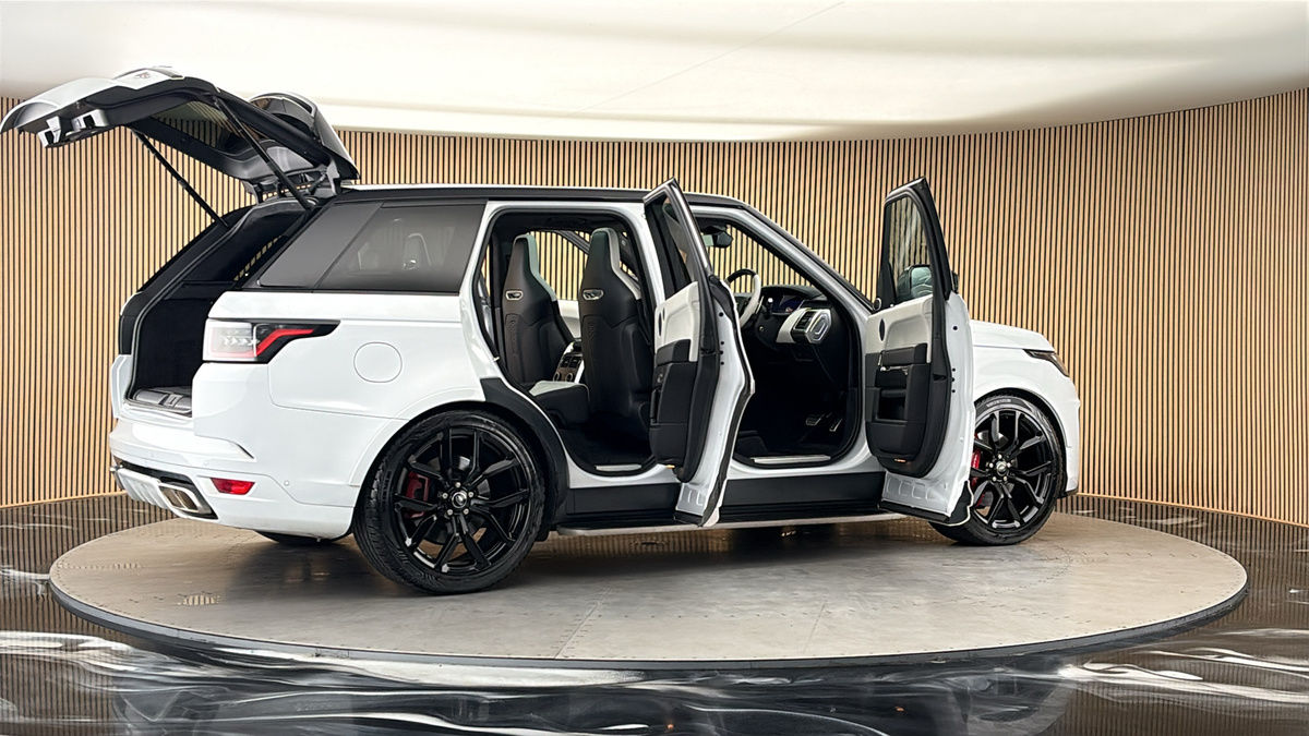 More views of Land Rover Range Rover Sport