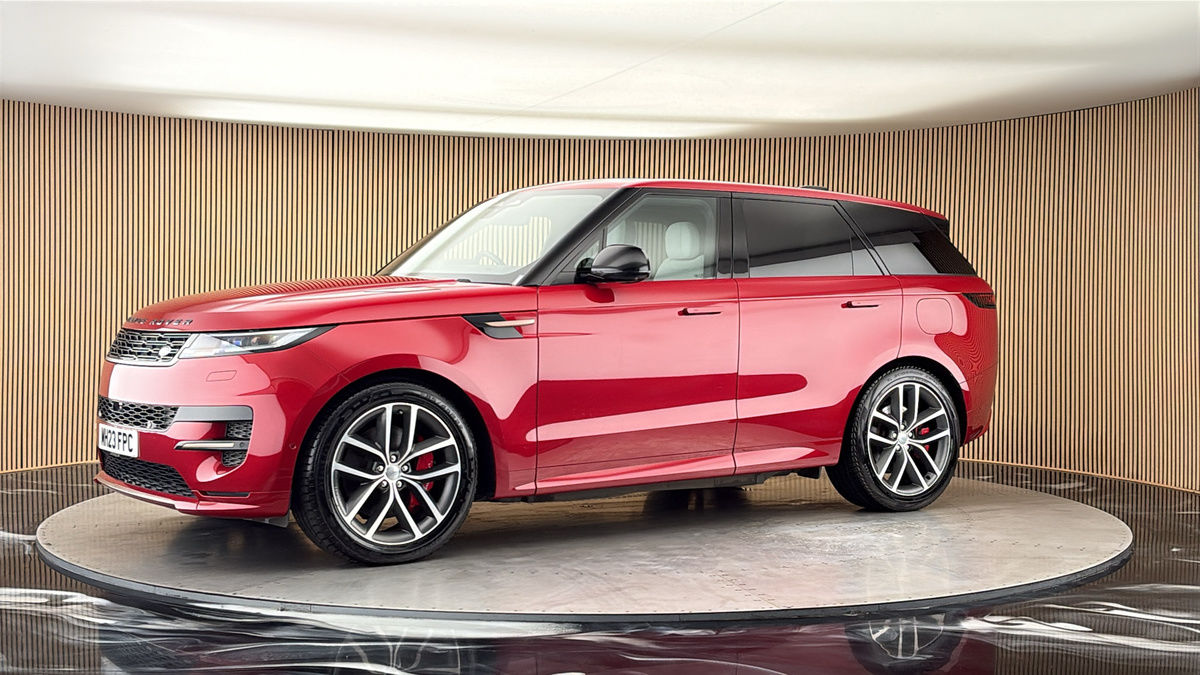 More views of Land Rover Range Rover Sport