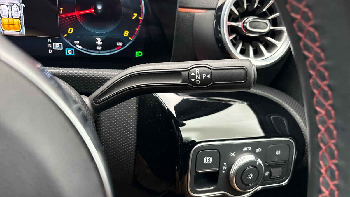 Mercedes-Benz A Class Image 6