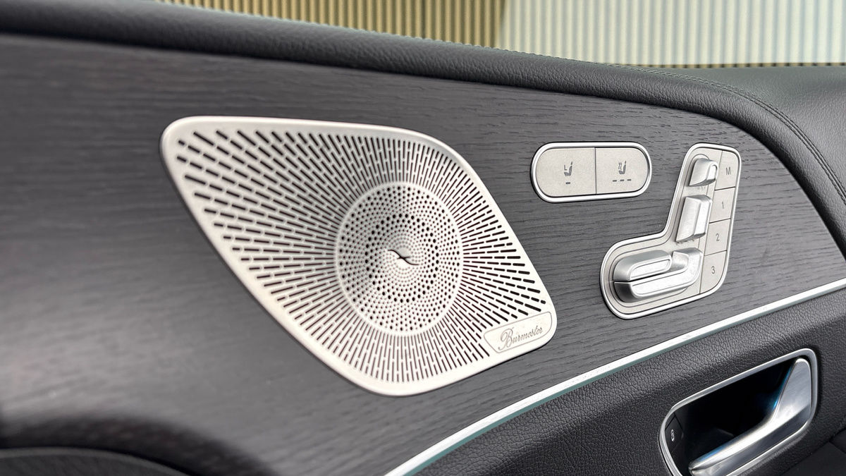 Mercedes-Benz GLE Image 28